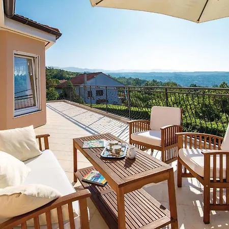 Gorgeous In With Wifi קסטב