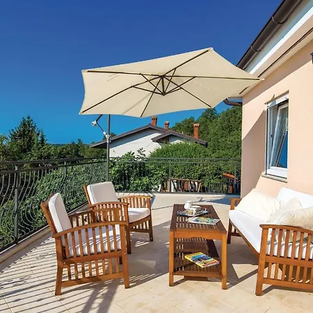 Gorgeous In With Wifi *