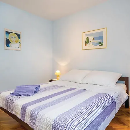 Gorgeous In With Wifi בית נופש קסטב