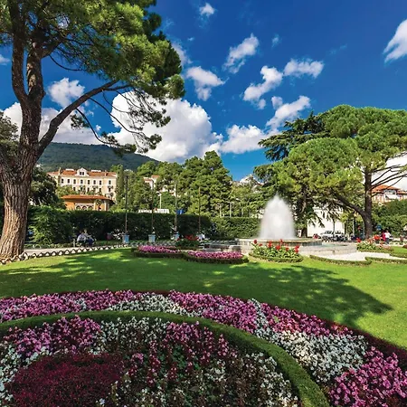 Gorgeous In With Wifi * קסטב