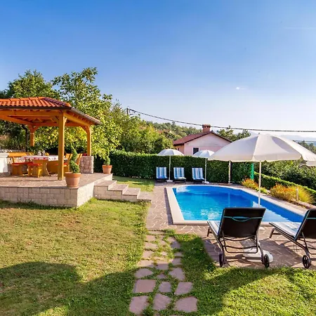 Gorgeous In With Wifi *