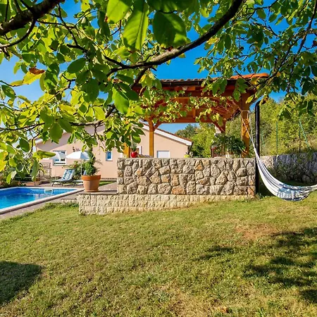 Gorgeous Home In Kastav With Wifi * Kastav